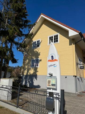 Haus Stoertebeker Appartements - Hotel Garni, Seebad Lubmin Extérieur photo