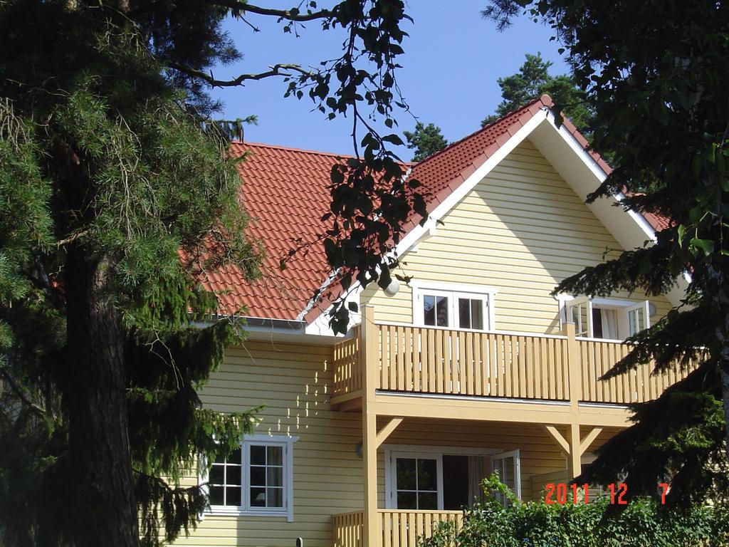 Haus Stoertebeker Appartements - Hotel Garni, Seebad Lubmin Extérieur photo
