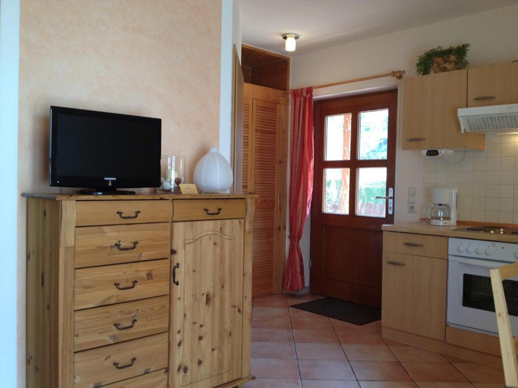 Haus Stoertebeker Appartements - Hotel Garni, Seebad Lubmin Chambre photo