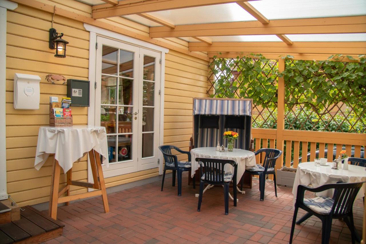 Haus Stoertebeker Appartements - Hotel Garni, Seebad Lubmin Extérieur photo
